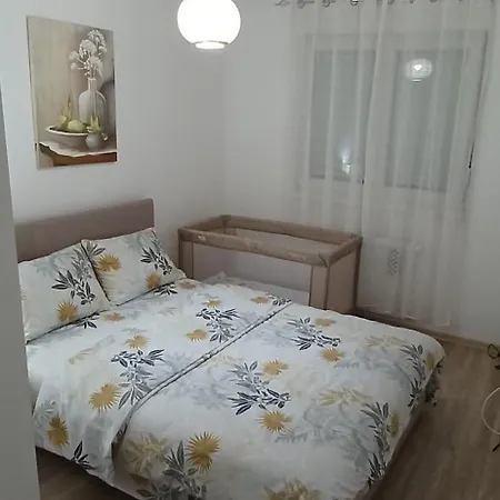 Apartman Sofisi